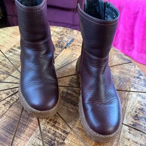 Camper Dual zip Ground Boots